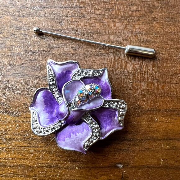 Assorted Jewelry Making Brooch Pins and Pendant Spacers with Swarovski Crystals - Picture 3 of 16